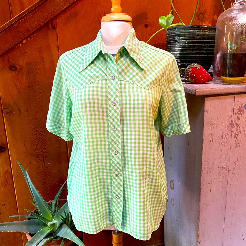 Vintage Maverick Short Sleeve Pearlized Snap Cowboy Shirt